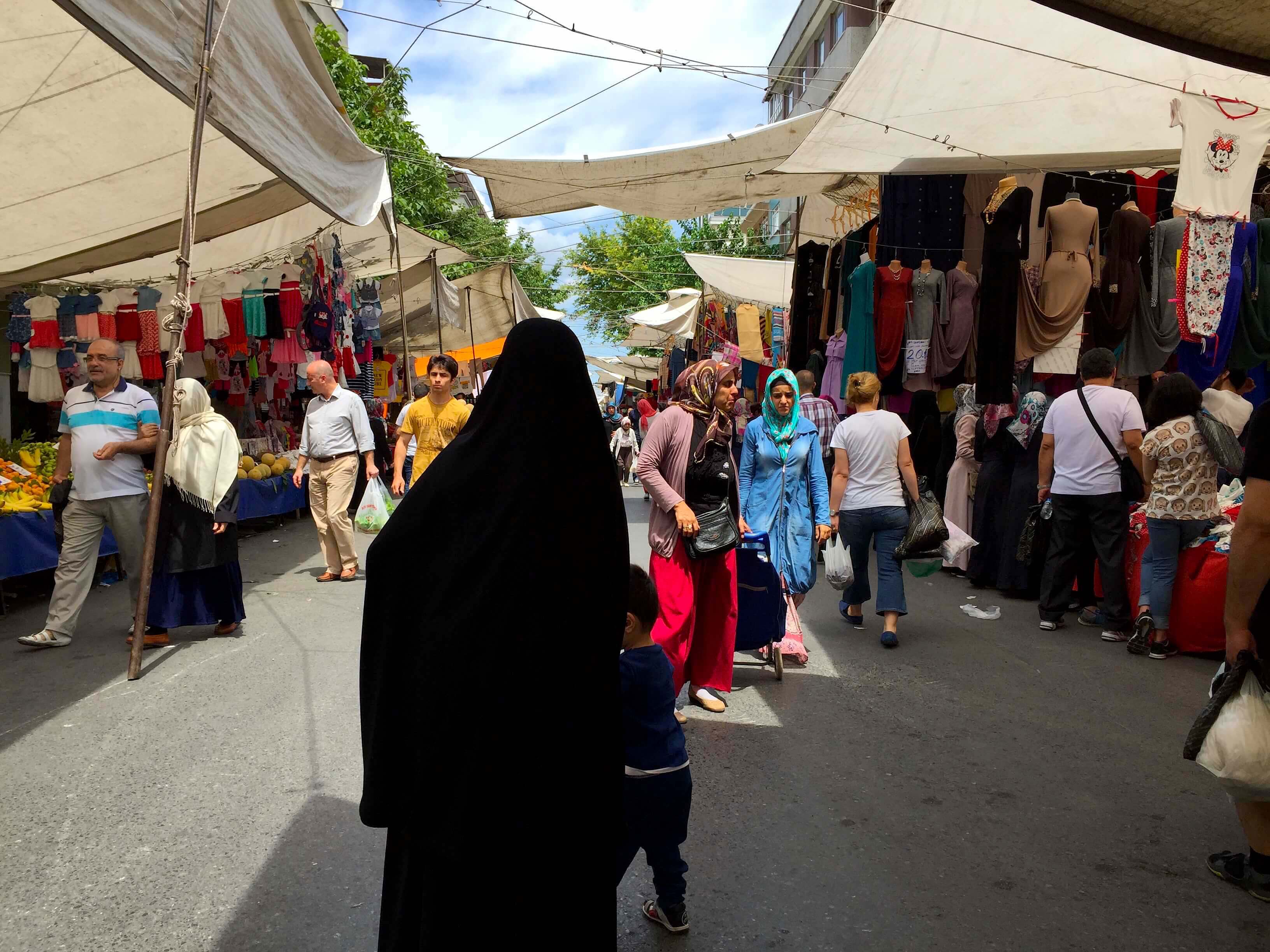 El mercado refleja la vida cotidiana en Fatih