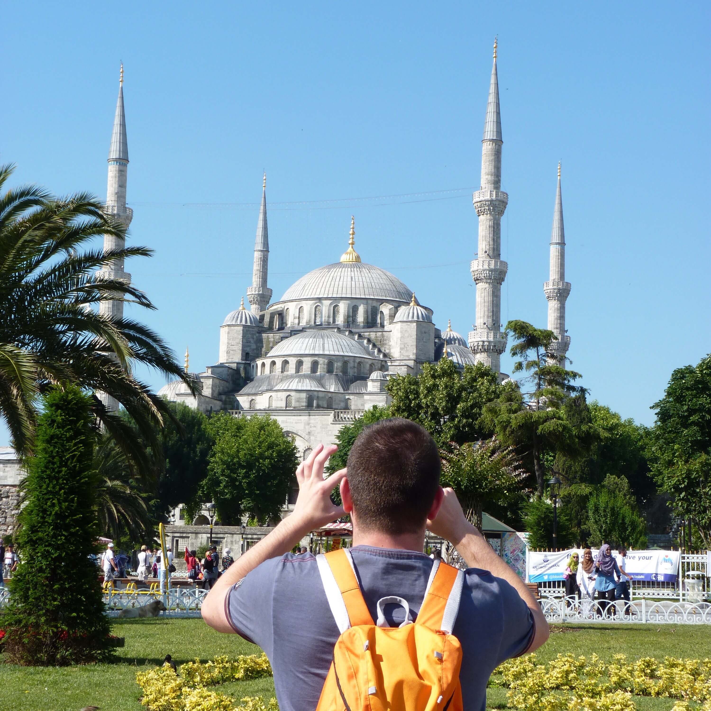 MEZQUITA AZUL foto exterior