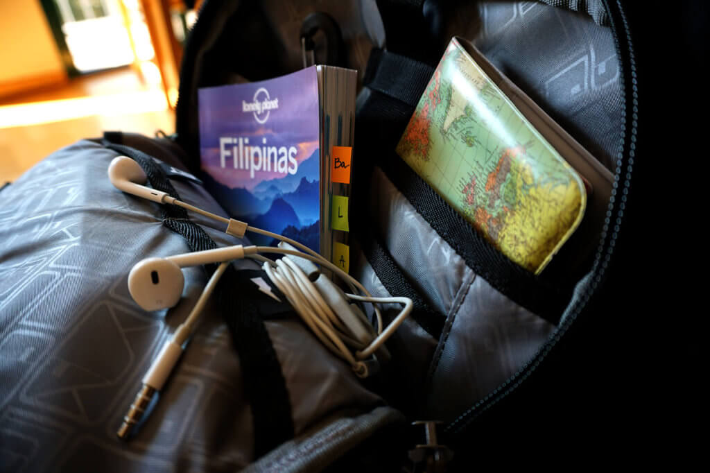 Bolsillos interiores de la mochila de viaje