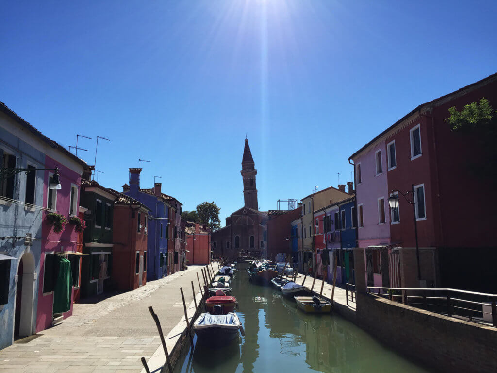 burano-campanile-barcos