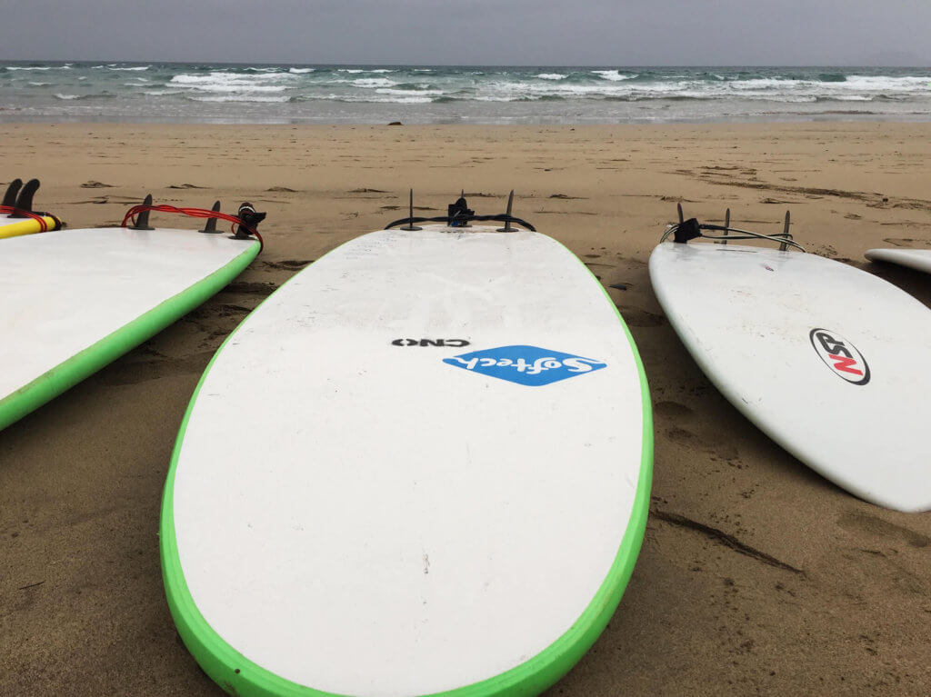 surf-en-lanzarote-tablas